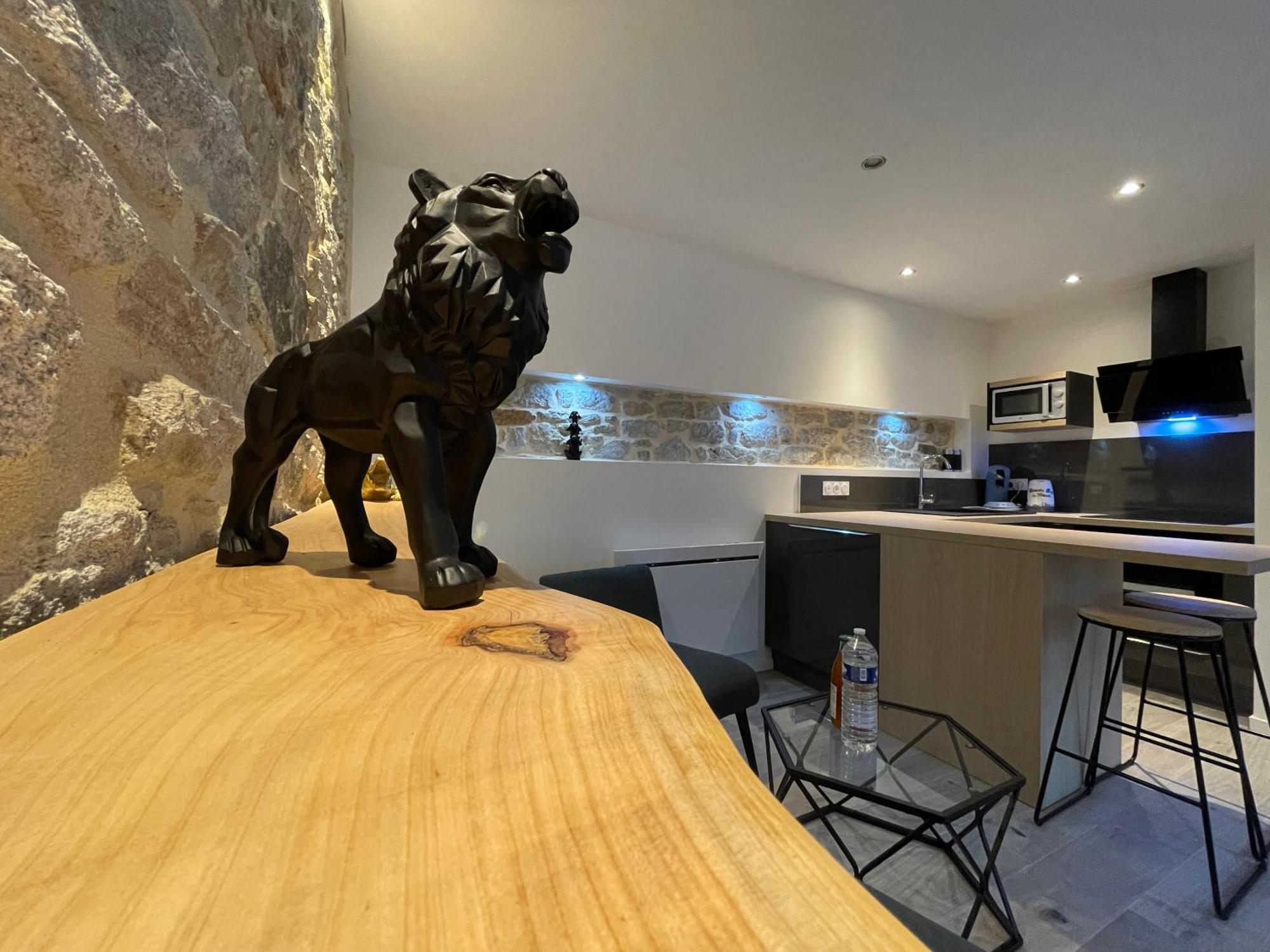 Le Calloch 2D - Studio 4 Etoiles - Quartier Gare - Wifi - Netflix Кимпер Екстериор снимка